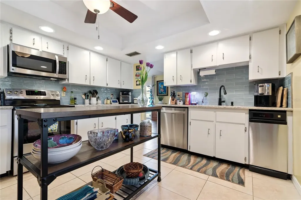 5007 Nassau Circle Orlando FL 32808