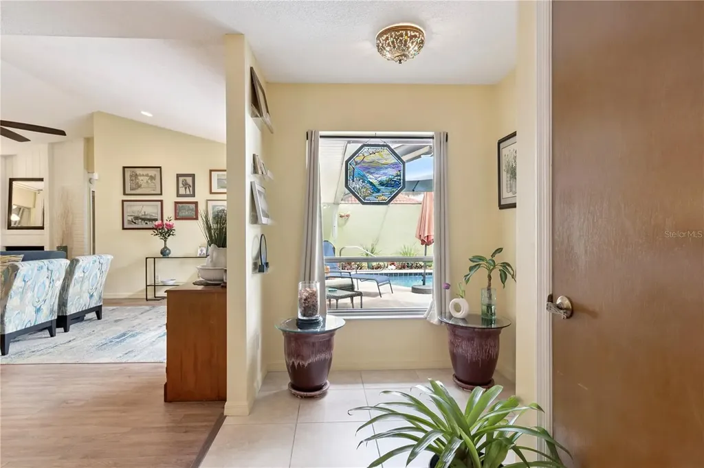 5007 Nassau Circle Orlando FL 32808