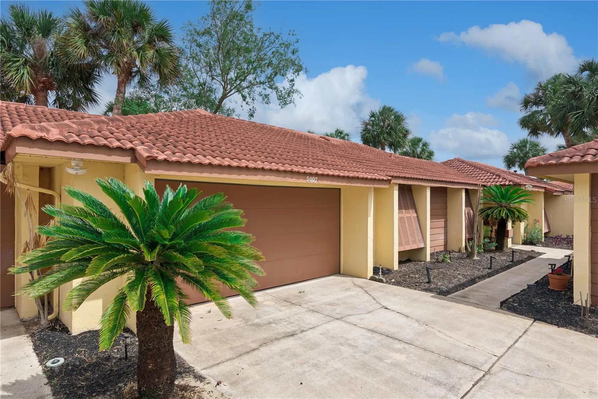 5007 Nassau Circle Orlando FL 32808