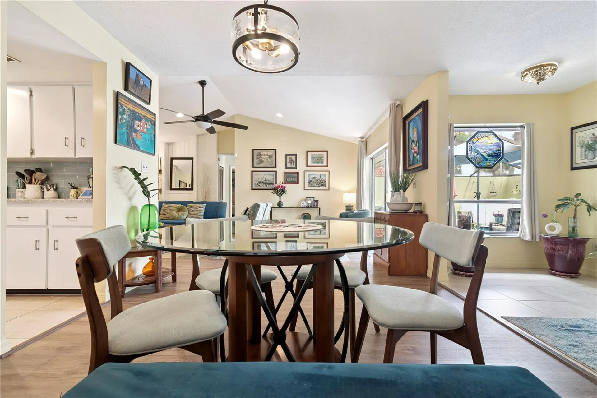 5007 Nassau Circle Orlando FL 32808