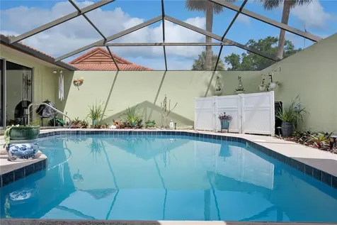 5007 Nassau Circle Orlando FL 32808