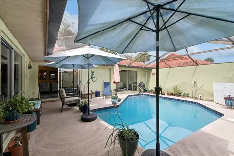 5007 Nassau Circle Orlando FL 32808