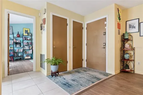 5007 Nassau Circle Orlando FL 32808
