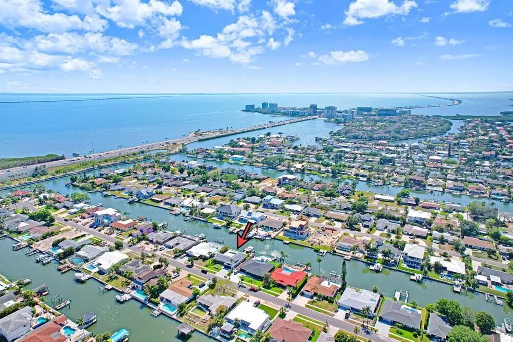 3926 Venetian Way Tampa FL 33634