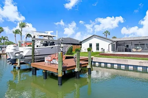 3926 Venetian Way Tampa FL 33634