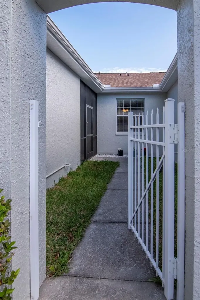 7308 Cleopatra Drive Land O Lakes FL 34637