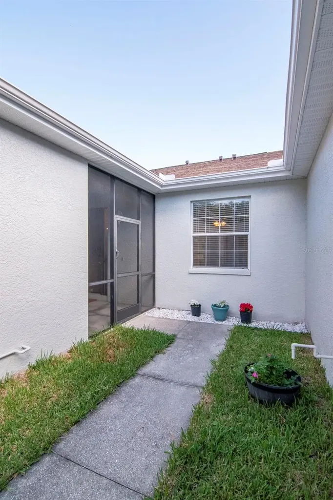 7308 Cleopatra Drive Land O Lakes FL 34637