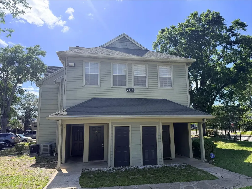 6184 Westgate Drive Orlando FL 32835