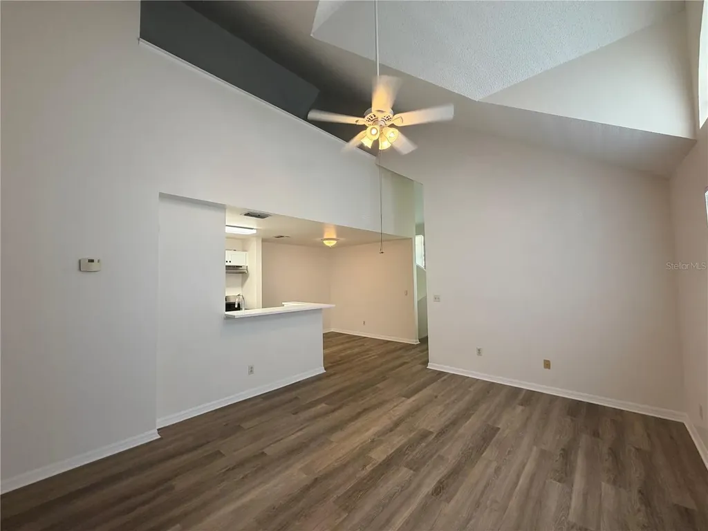 6184 Westgate Drive Orlando FL 32835