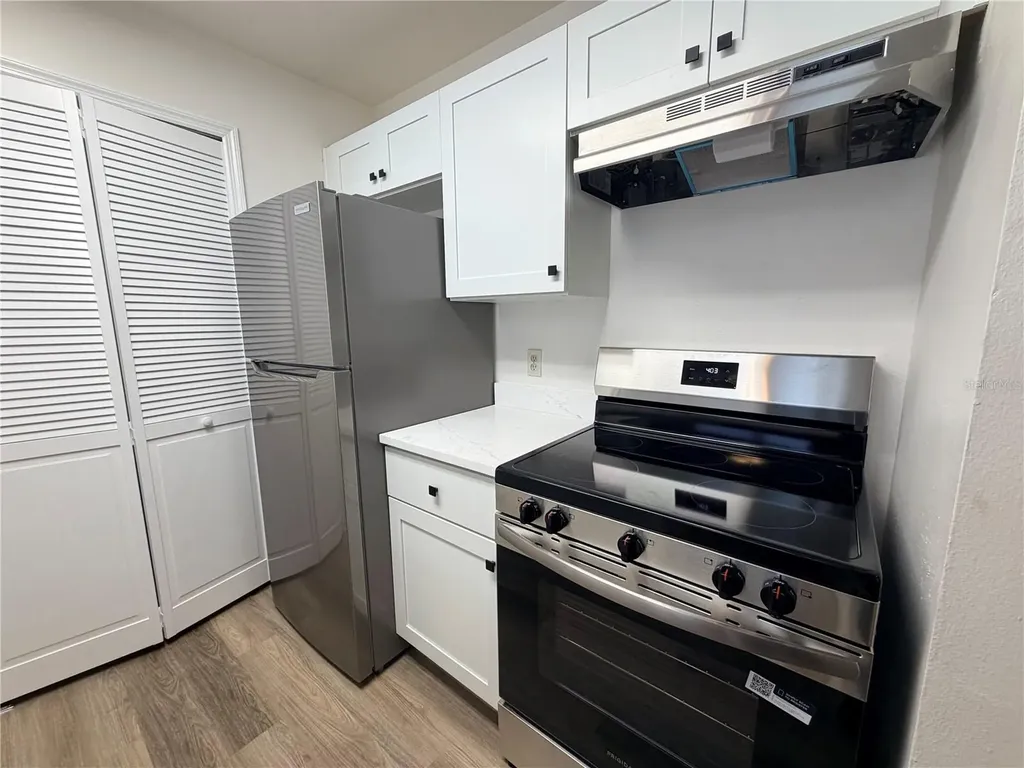 6184 Westgate Drive Orlando FL 32835