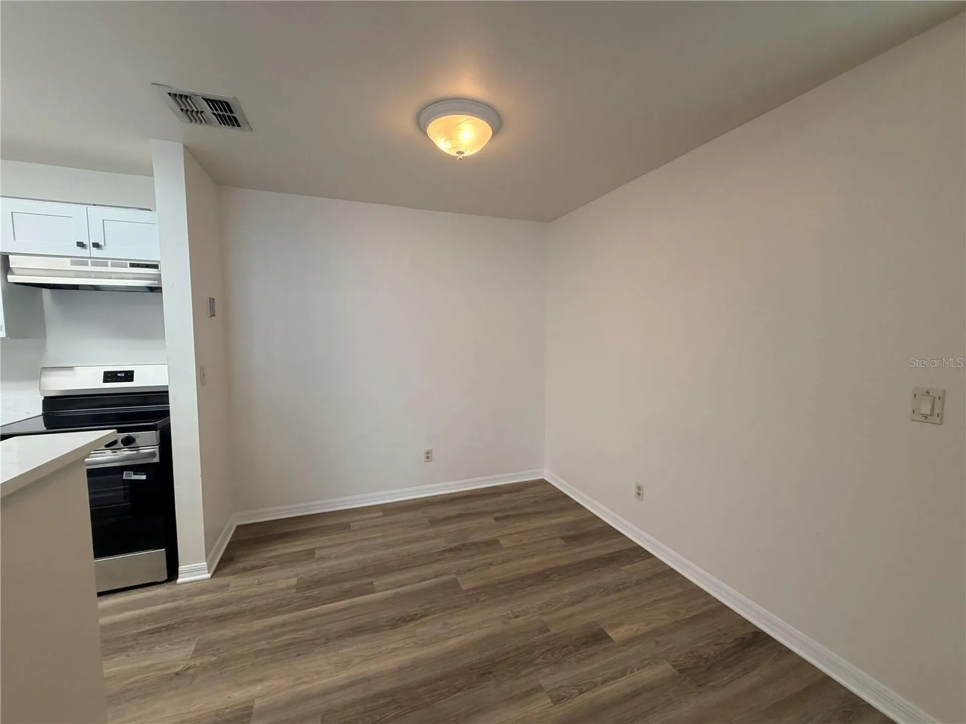 6184 Westgate Drive Orlando FL 32835