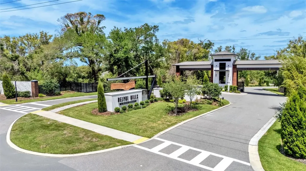 2668 Delphi Hills Court Lakeland FL 33812