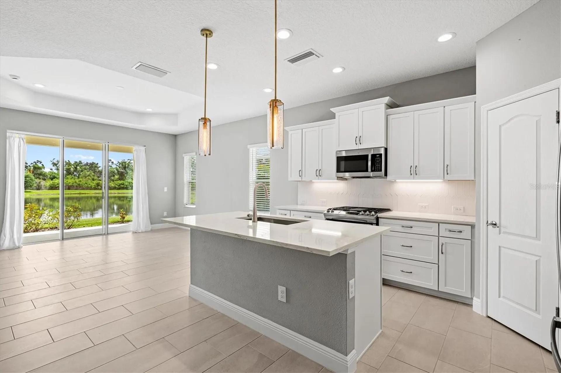 3714 Woodmont Drive Parrish FL 34219