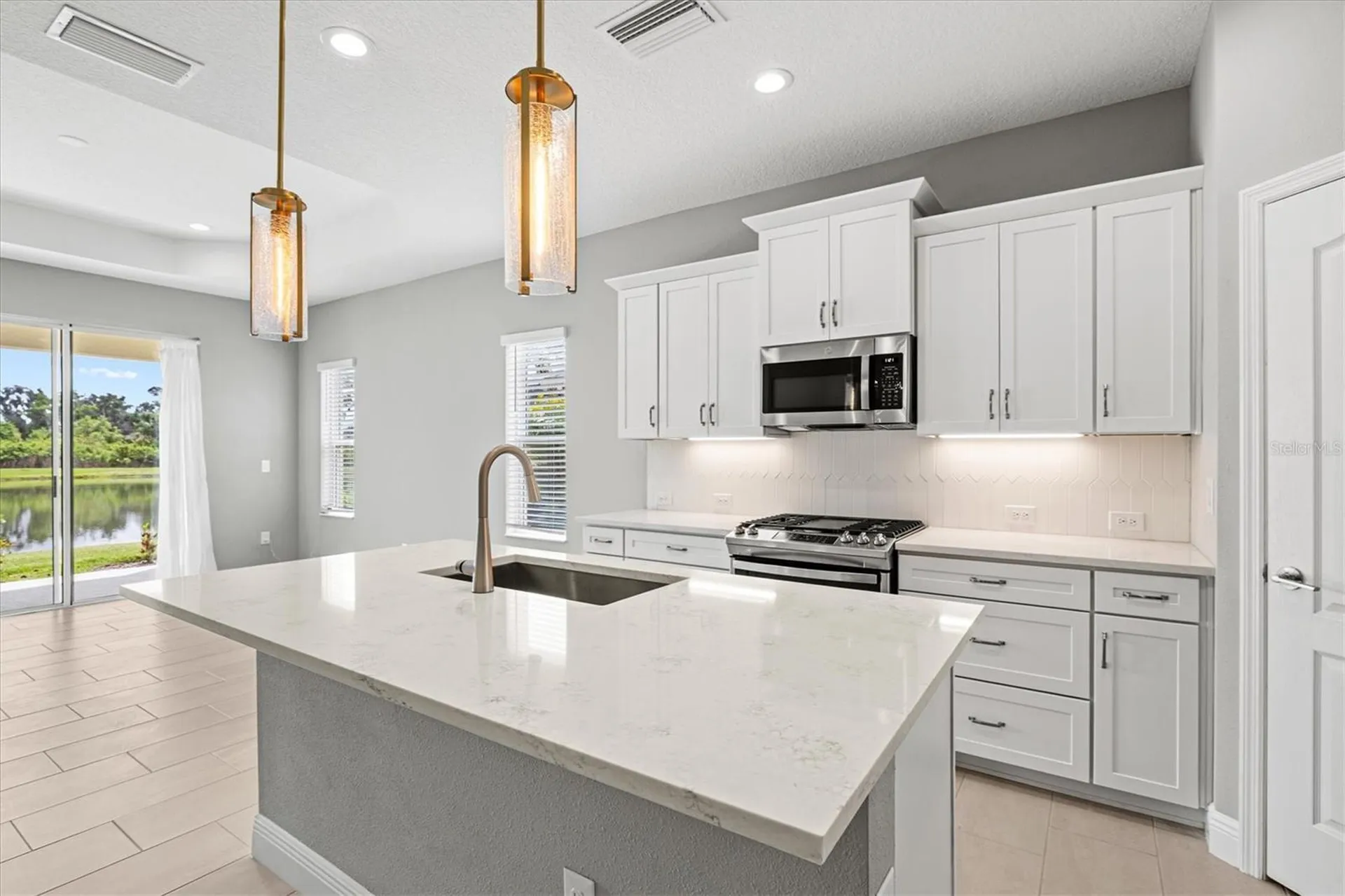 3714 Woodmont Drive Parrish FL 34219