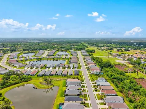 3714 Woodmont Drive Parrish FL 34219