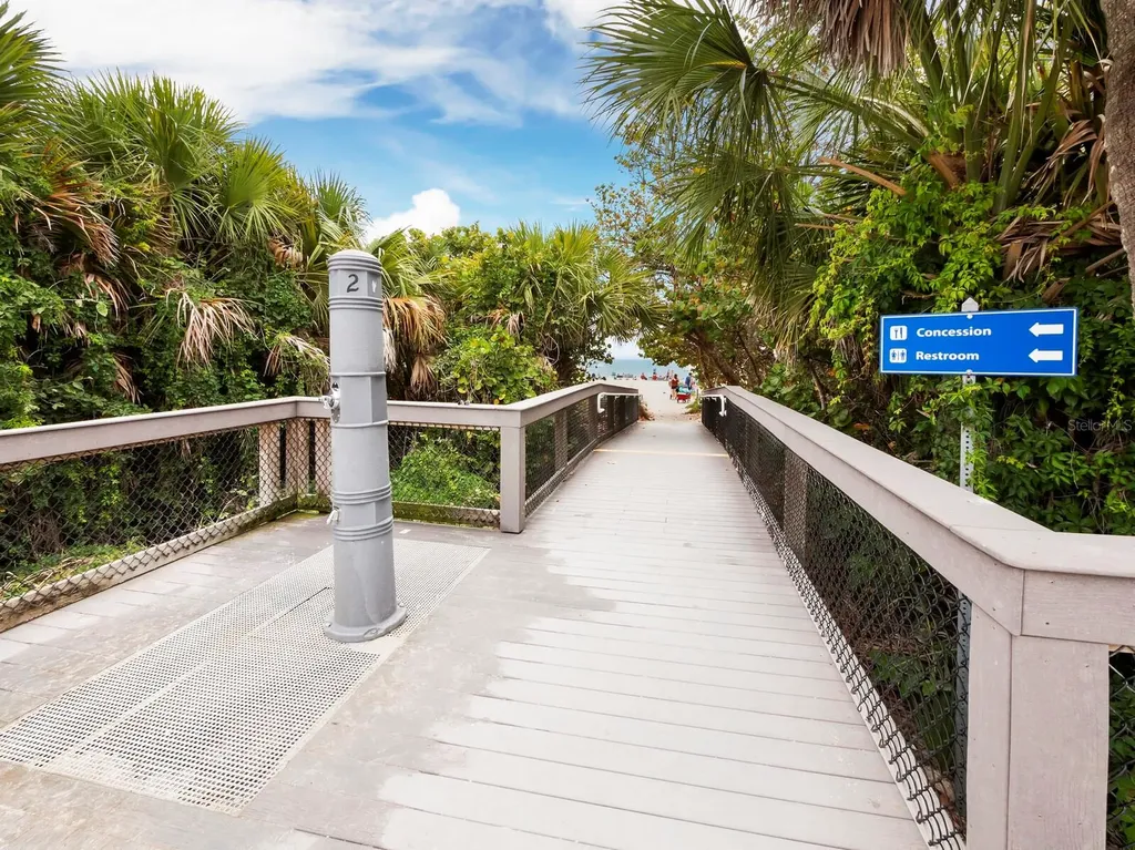 109 Shore Road Nokomis FL 34275