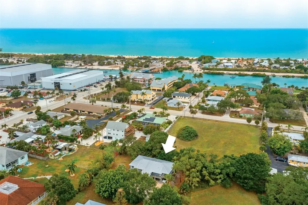 109 Shore Road Nokomis FL 34275