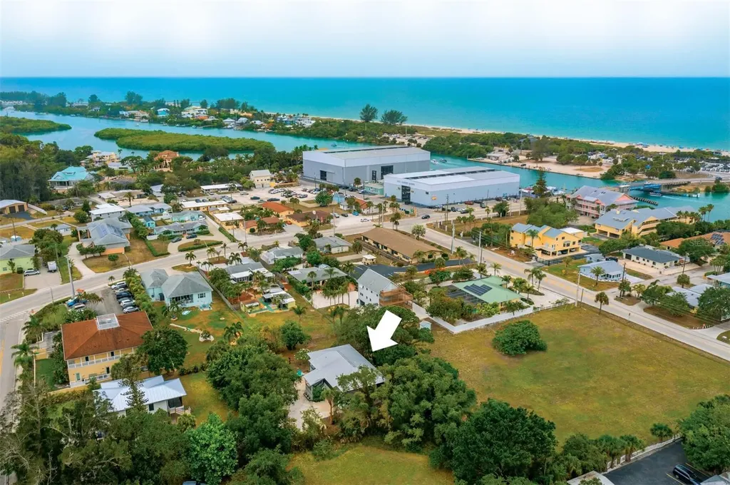 109 Shore Road Nokomis FL 34275