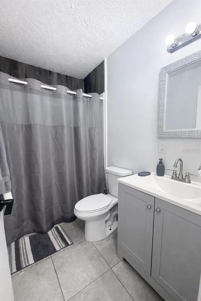 1004 Booker Avenue Sebring FL 33870