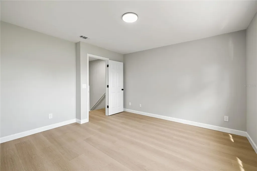 2054 Waterleaf Street Orlando FL 32837