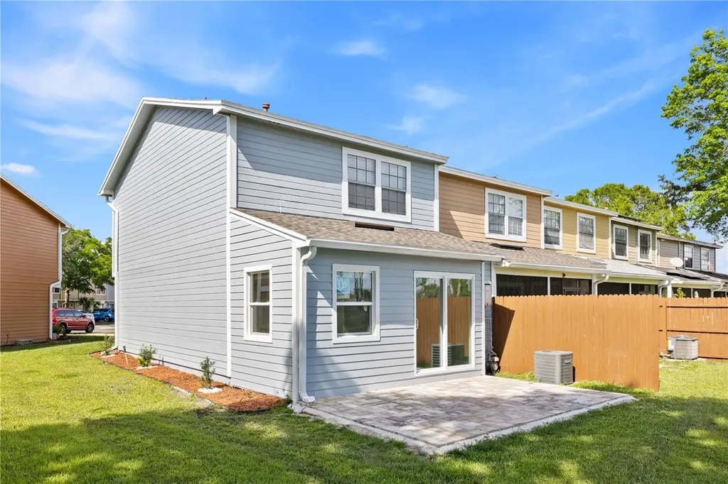 2054 Waterleaf Street Orlando FL 32837