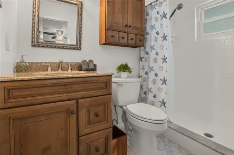 2316 Fulton Way Largo FL 33774