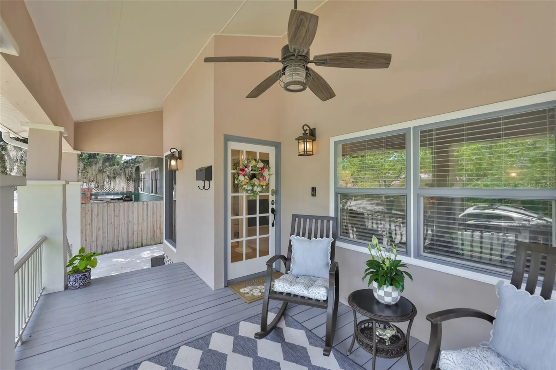 1615 W Watrous Avenue Tampa FL 33606