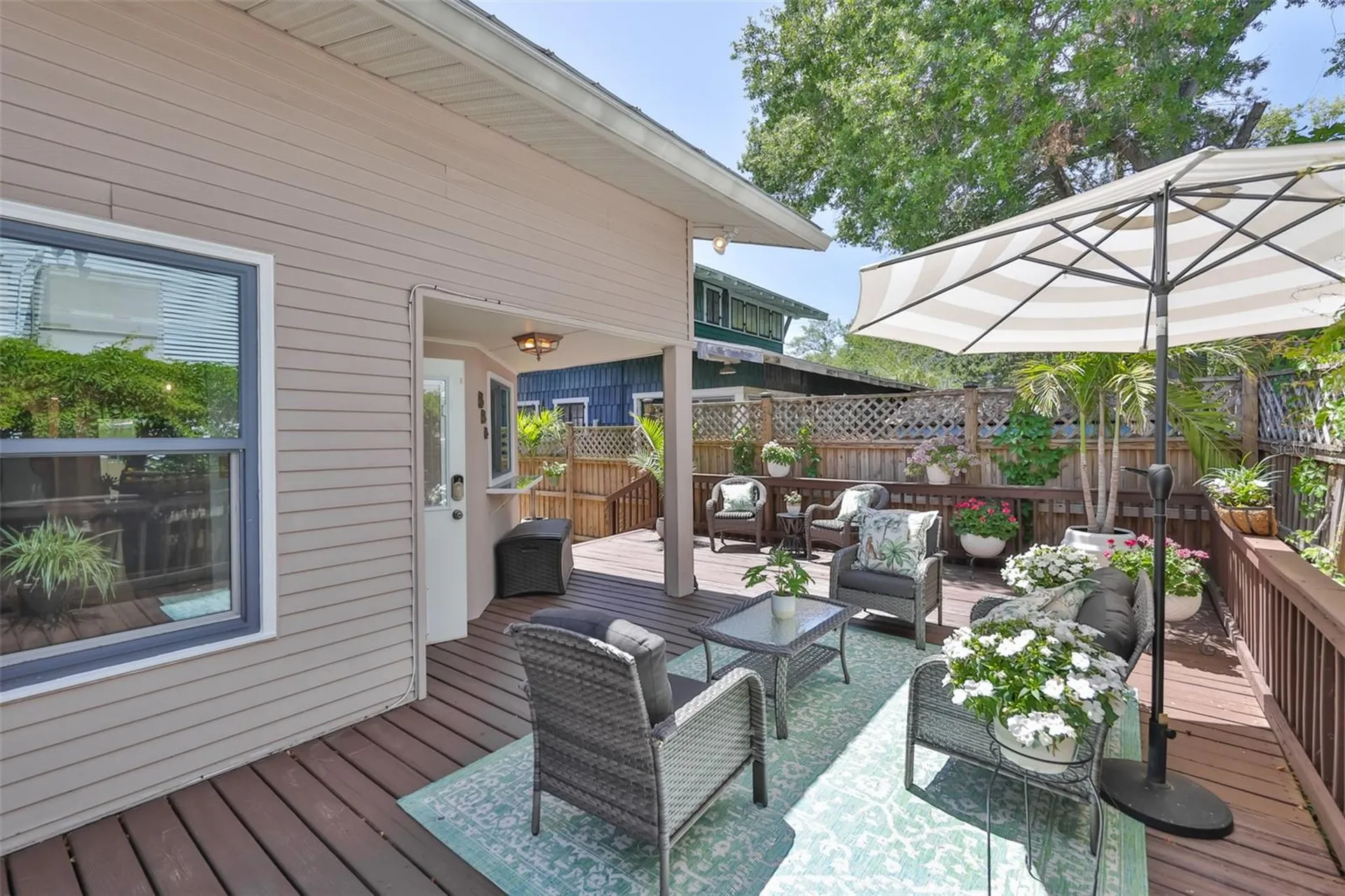 1615 W Watrous Avenue Tampa FL 33606