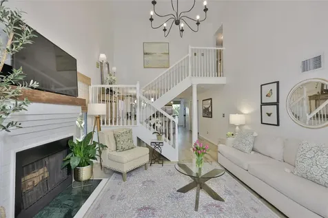 1615 W Watrous Avenue Tampa FL 33606