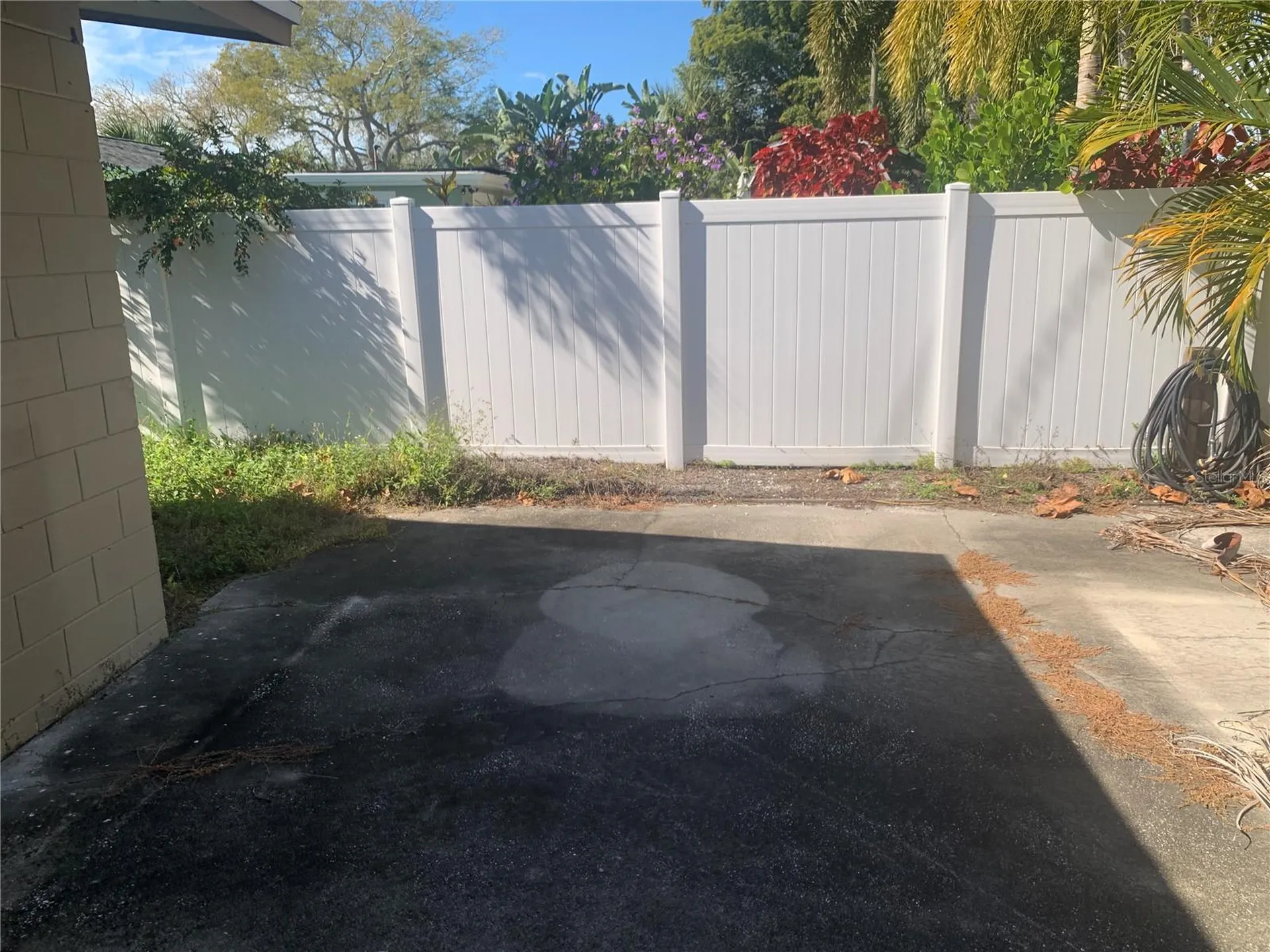 6359 13th Avenue N St Petersburg FL 33710