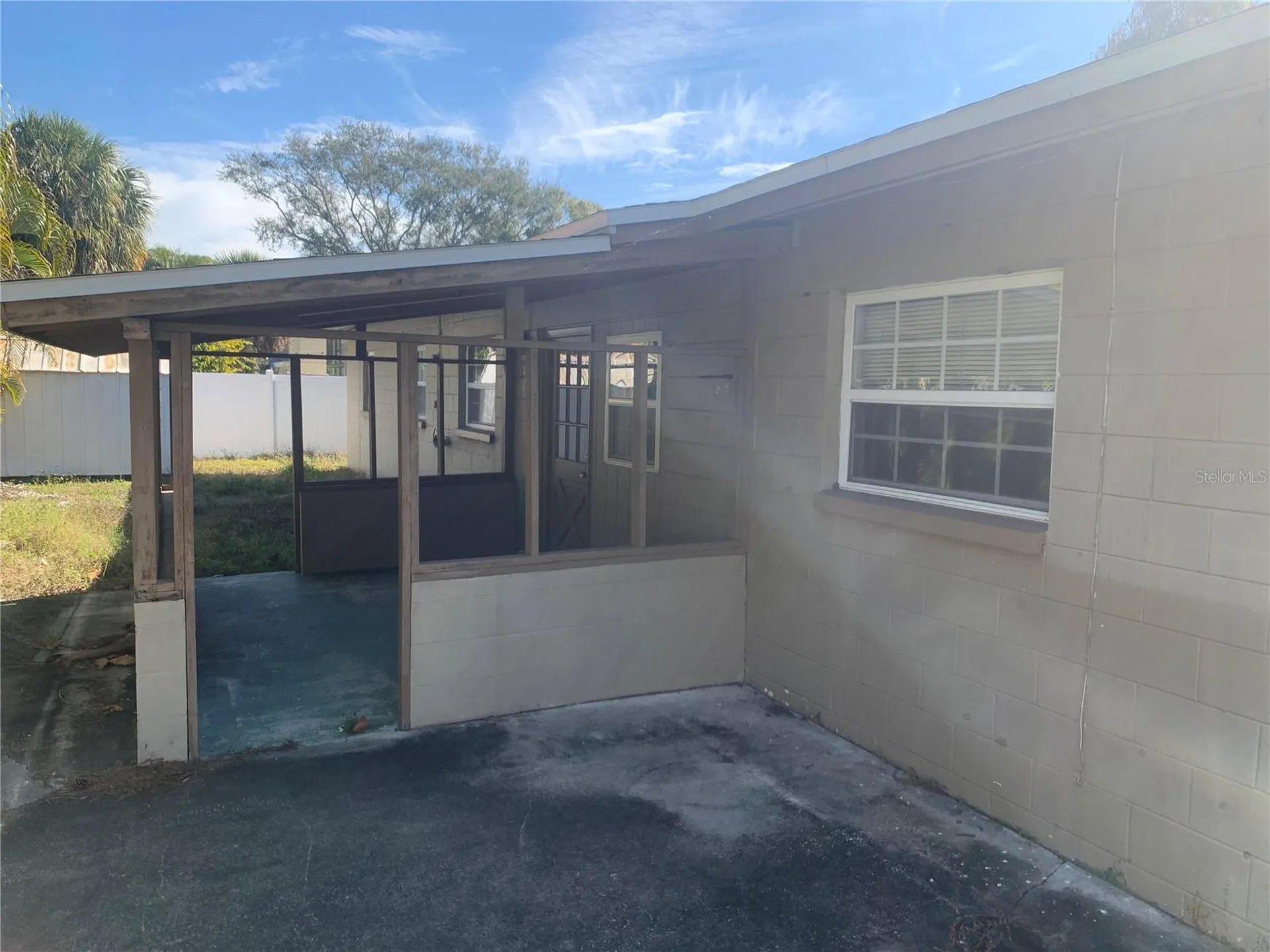 6359 13th Avenue N St Petersburg FL 33710