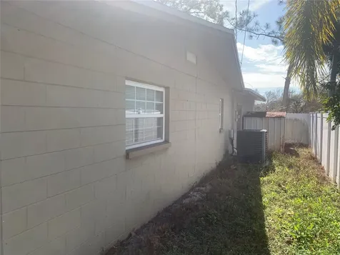 6359 13th Avenue N St Petersburg FL 33710
