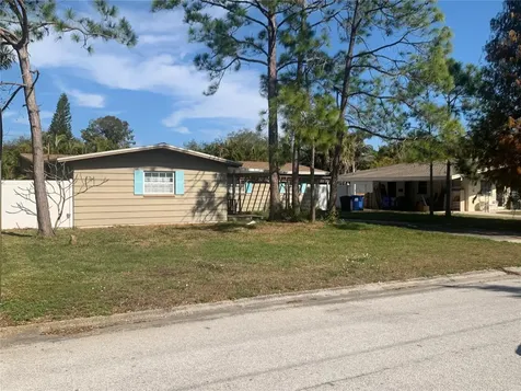 6359 13th Avenue N St Petersburg FL 33710