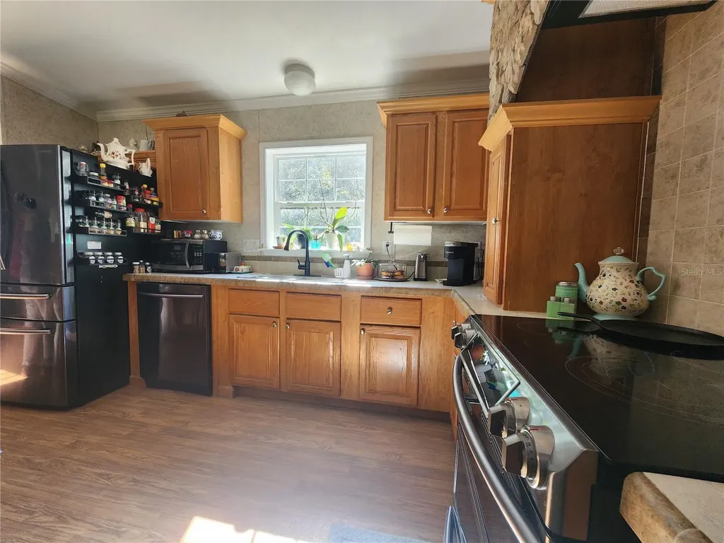 7910 NW 141st Street Trenton FL 32693