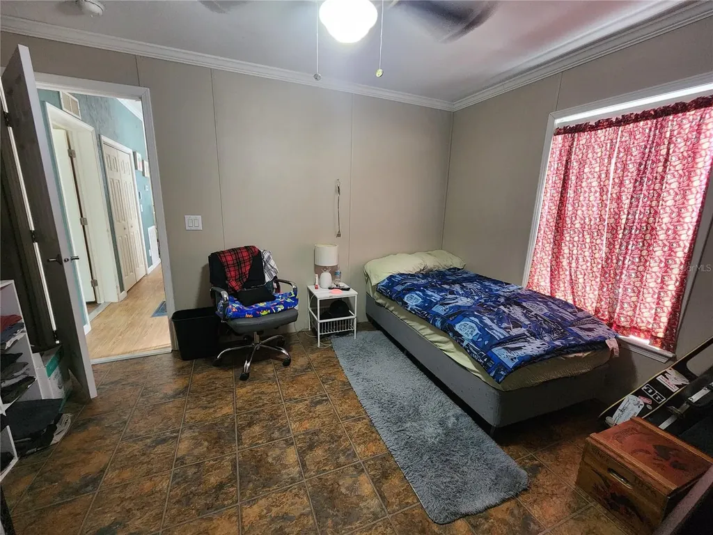7910 NW 141st Street Trenton FL 32693