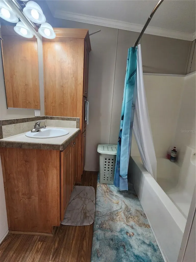 7910 NW 141st Street Trenton FL 32693