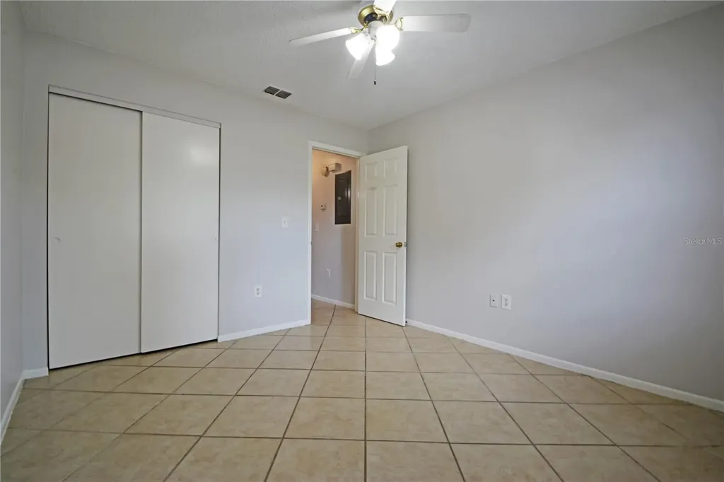 620 Pent Street Tarpon Springs FL 34689