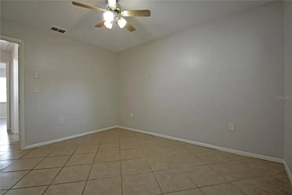 620 Pent Street Tarpon Springs FL 34689