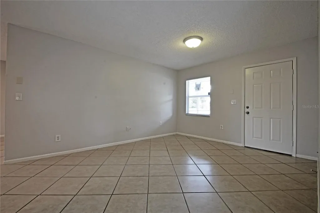 620 Pent Street Tarpon Springs FL 34689