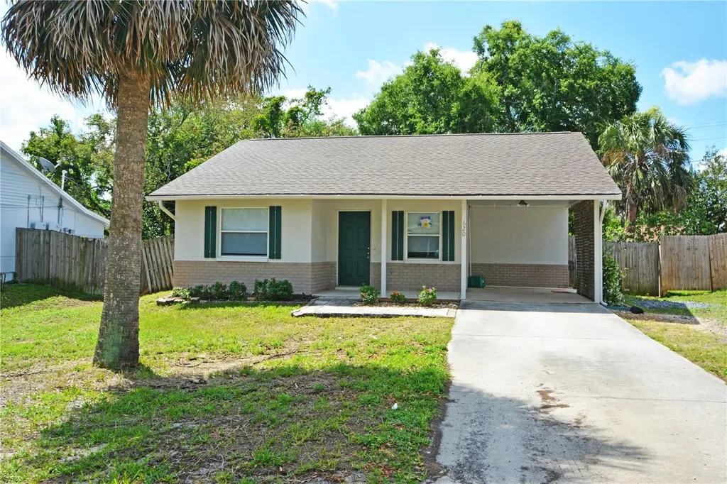 620 Pent Street Tarpon Springs FL 34689