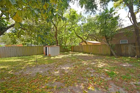 620 Pent Street Tarpon Springs FL 34689