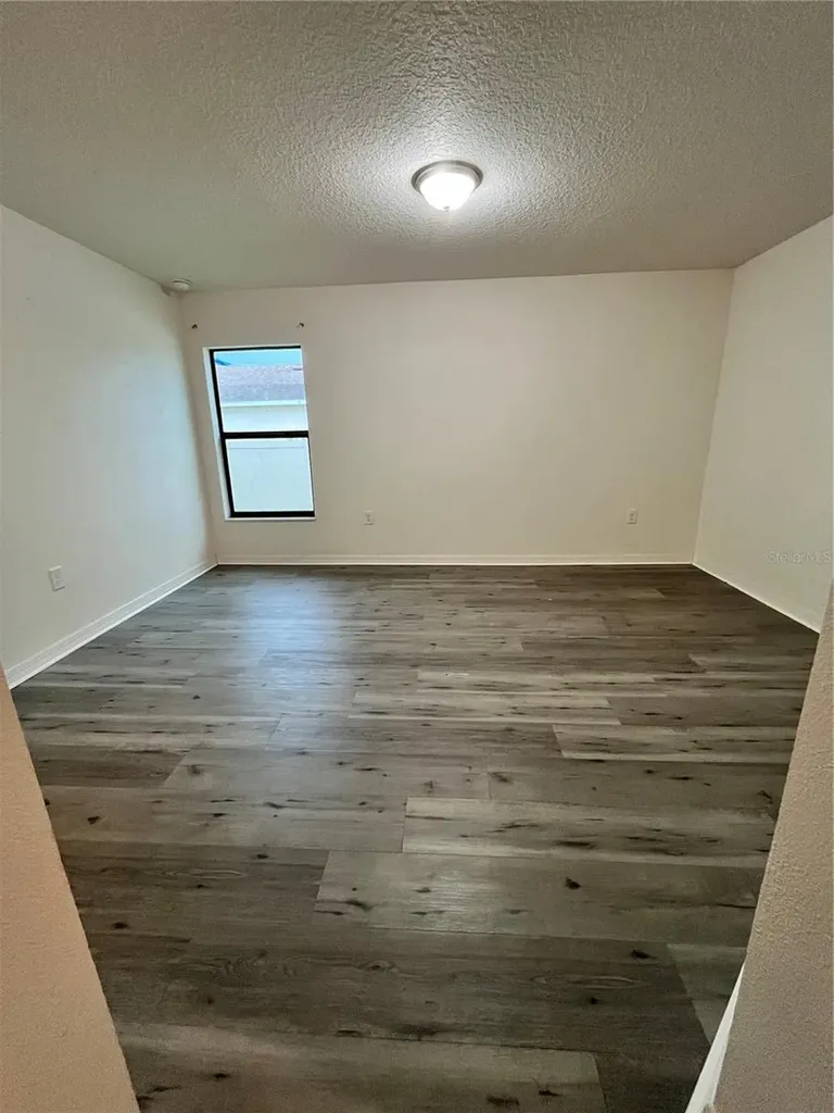 2121 Hibiscus Place Kissimmee FL 34759