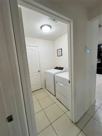 2121 Hibiscus Place Kissimmee FL 34759