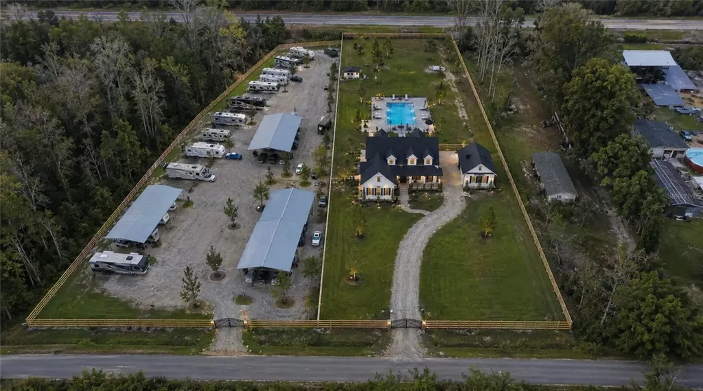 6518 Old Tampa Highway Davenport FL 33896