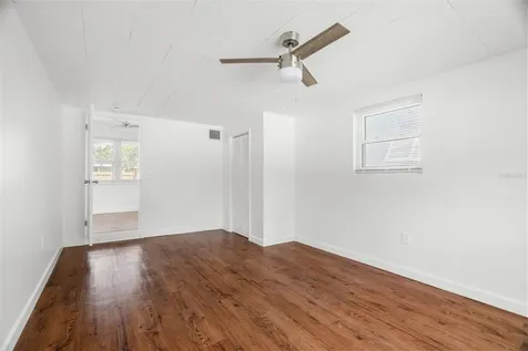 2835 11th Avenue N St Petersburg FL 33713