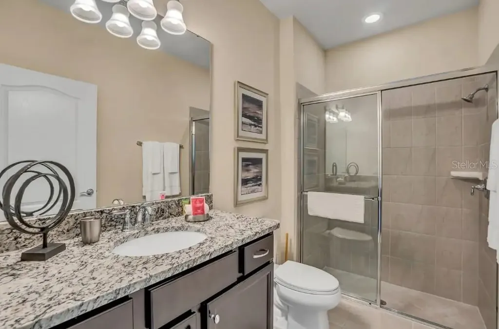 2407 Dubai Street Kissimmee FL 34747