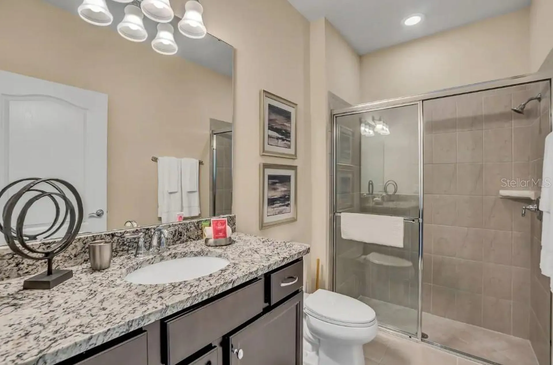 2407 Dubai Street Kissimmee FL 34747