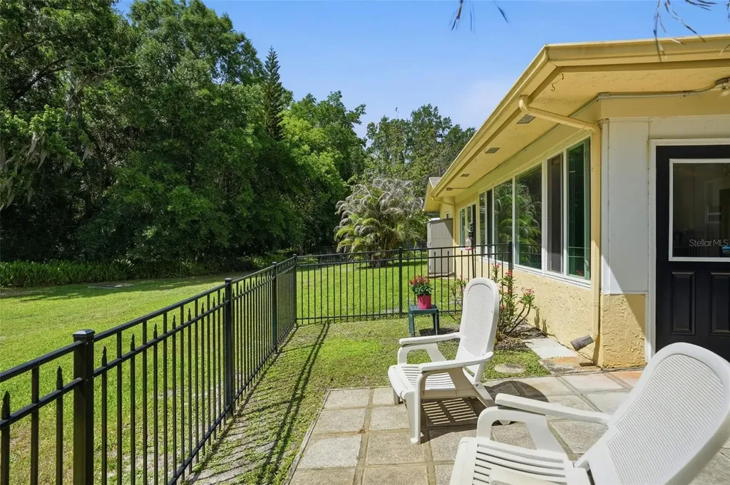 1010 Mainsail Way Palm Harbor FL 34685