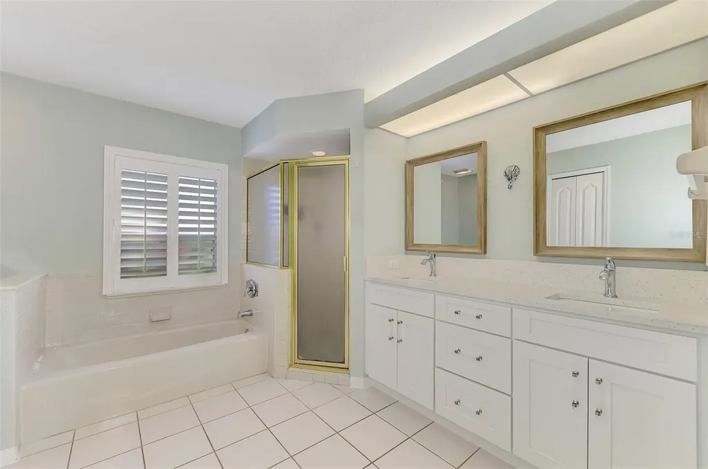5832 Cleveland Road Venice FL 34293