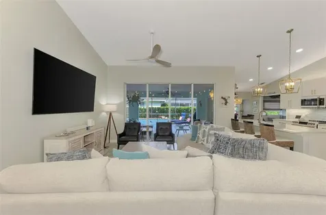 5832 Cleveland Road Venice FL 34293